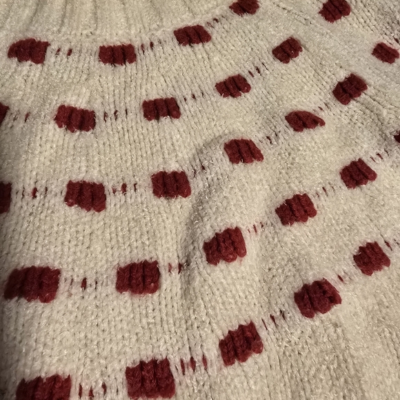 Girls Copper Key White and Red Kids Sweater. Size small. - Picture 2 of 4